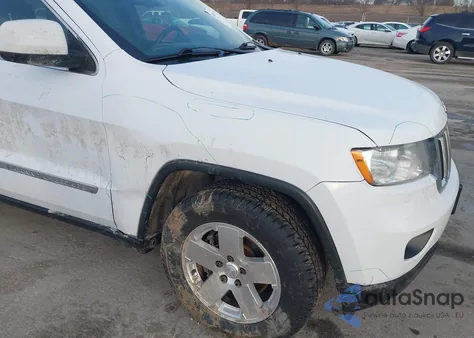 2013 Jeep Grand Cherokee Laredo z USA, uszkodzony, nr VIN 1C4RJFAG6DC635084